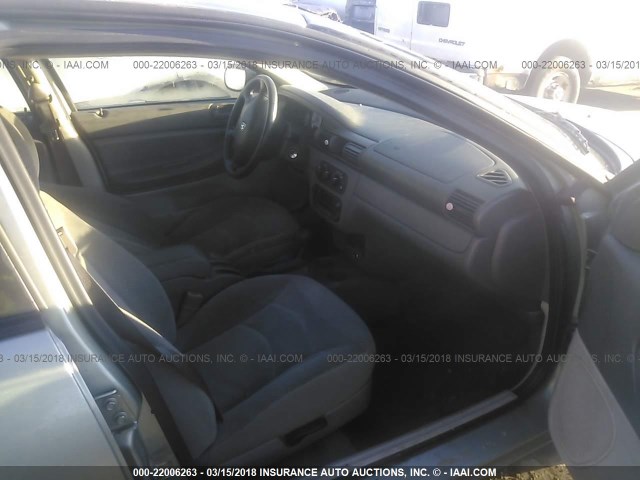 1B3AL46X55N544285 - 2005 DODGE STRATUS SXT SILVER photo 4