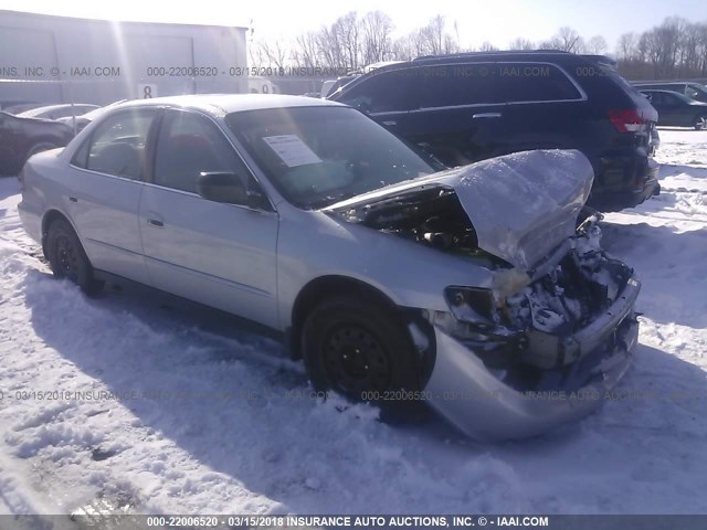 1HGCF86662A131700 - 2002 HONDA ACCORD VALUE SILVER photo 1