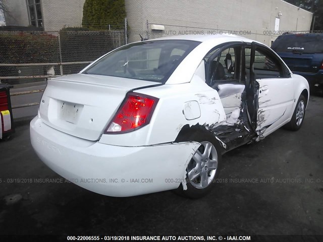 1G8AJ55F67Z138640 - 2007 SATURN ION LEVEL 2 WHITE photo 4