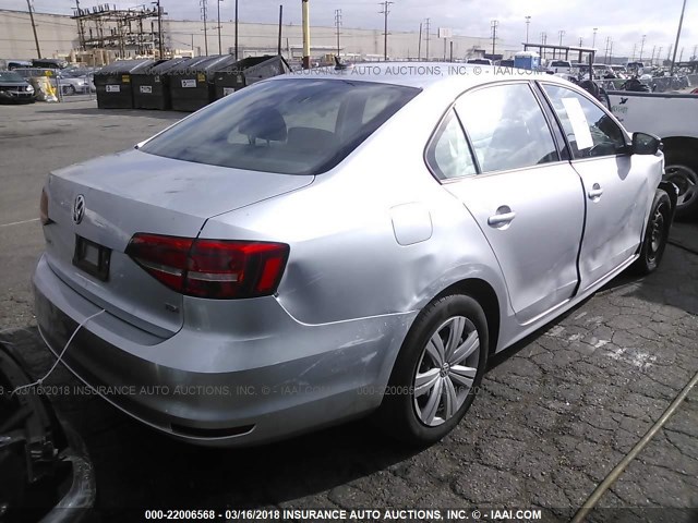 3VWLA7AJ9FM329308 - 2015 VOLKSWAGEN JETTA TDI SILVER photo 4