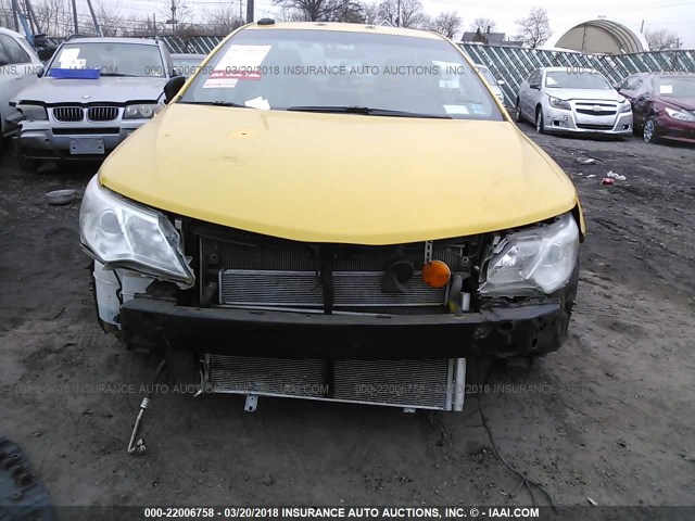 4T1BD1FK3EU138672 - 2014 TOYOTA CAMRY HYBRID/LE/XLE YELLOW photo 6