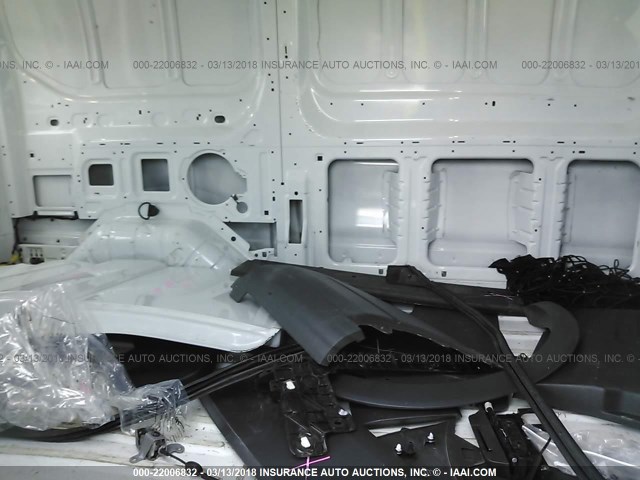 1FTYR1ZM6HKA07796 - 2017 FORD TRANSIT T-250 WHITE photo 8