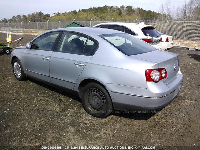 WVWJK73CX7P067025 - 2007 VOLKSWAGEN PASSAT SILVER photo 3