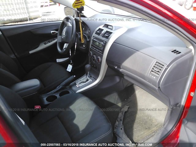 5YFBU4EE4CP036275 - 2012 TOYOTA COROLLA S/LE RED photo 5