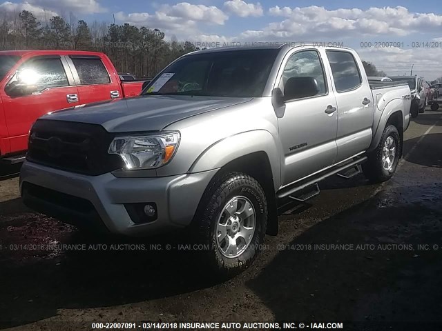 5TFLU4ENXEX106869 - 2014 TOYOTA TACOMA DOUBLE CAB 银色 照片 2