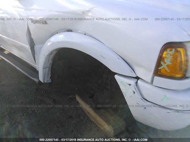 1FTYR14E12PB24499 - 2002 FORD RANGER SUPER CAB WHITE photo 6