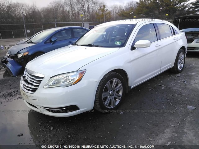 1C3CCBBB8CN137519 - 2012 CHRYSLER 200 TOURING WHITE photo 2