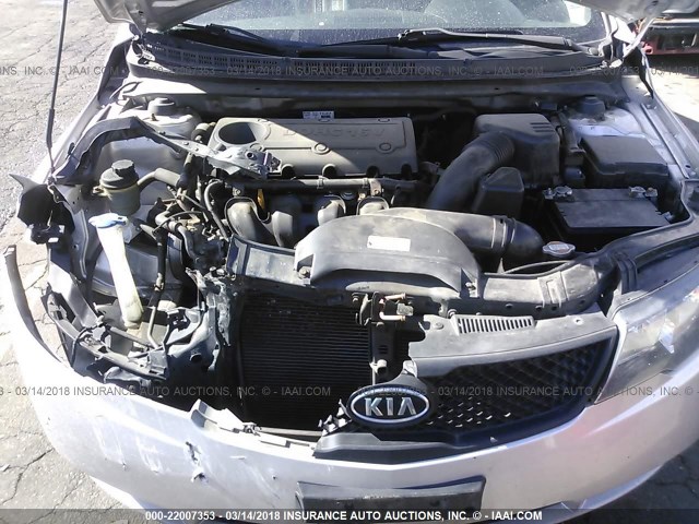 KNAFT4A24A5115260 - 2010 KIA FORTE LX SILVER photo 10