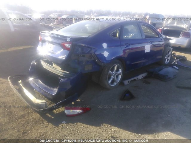 3FA6P0HR5DR147662 - 2013 FORD FUSION SE BLUE photo 4