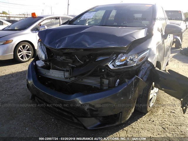 3HGGK5H59FM763728 - 2015 HONDA FIT LX GRAY photo 6