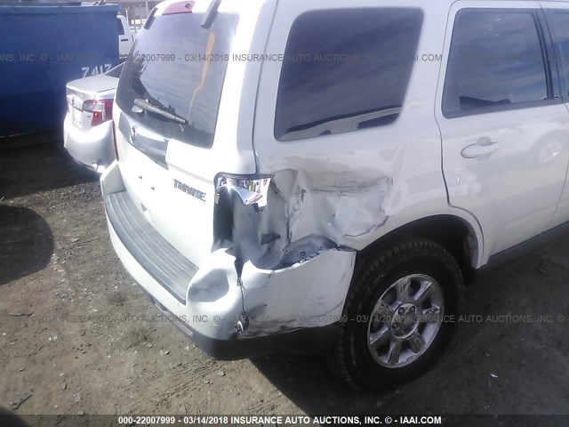 4F2CY0C79BKM03741 - 2011 MAZDA TRIBUTE I WHITE photo 6