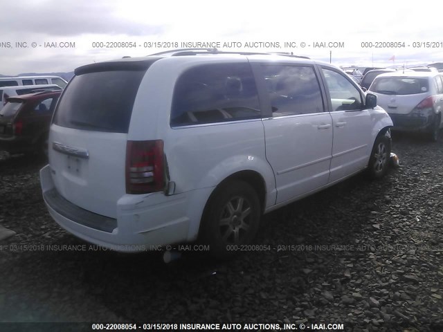 2A8HR54PX8R783299 - 2008 CHRYSLER TOWN & COUNTRY TOURING WHITE photo 4