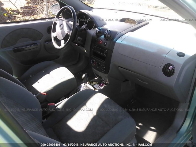 KL1TD52625B359711 - 2005 CHEVROLET AVEO LS BLUE photo 5