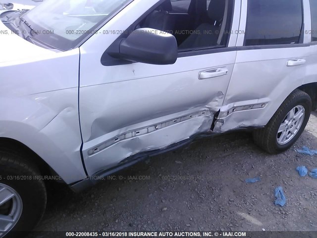 1J8GS48KX7C684465 - 2007 JEEP GRAND CHEROKEE LAREDO/COLUMBIA/FREEDOM 灰色 照片 6