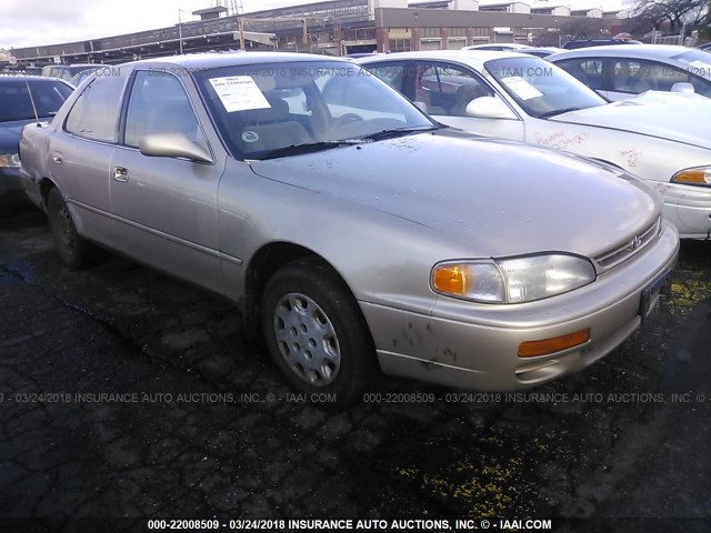 4T1BG12K9TU795924 - 1996 TOYOTA CAMRY DX/LE/XLE Champagne photo 1