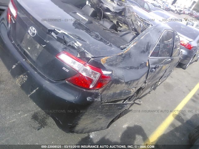 4T1BF1FK7EU865047 - 2014 TOYOTA CAMRY L/SE/LE/XLE 黑色 照片 4