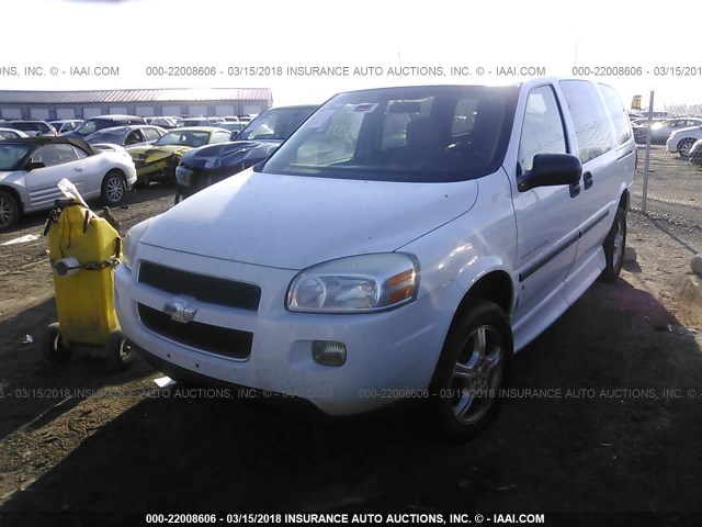 1GBDV13WX8D212096 - 2008 CHEVROLET UPLANDER INCOMPLETE 白色 照片 2