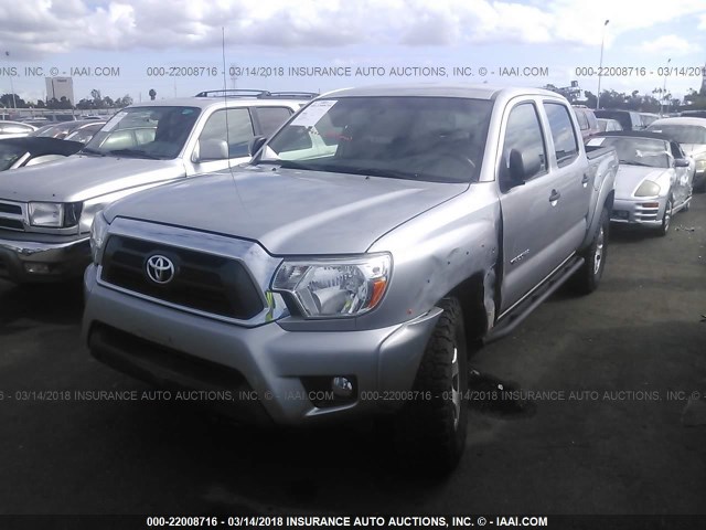 5TFLU4EN8FX129925 - 2015 TOYOTA TACOMA DOUBLE CAB/TRD PRO SILVER photo 2