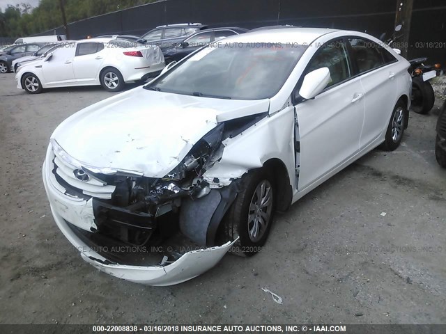 5NPEB4ACXDH604616 - 2013 HYUNDAI SONATA GLS WHITE photo 2