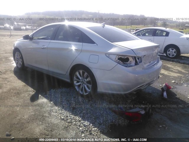 5NPEC4AC5BH264527 - 2011 HYUNDAI SONATA SE/LIMITED SILVER photo 3