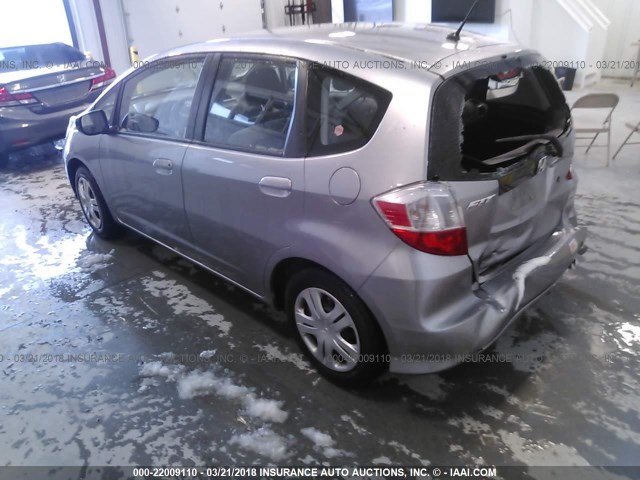 JHMGE8H24AS023502 - 2010 HONDA FIT SILVER photo 3