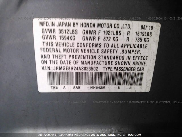 JHMGE8H24AS023502 - 2010 HONDA FIT SILVER photo 9