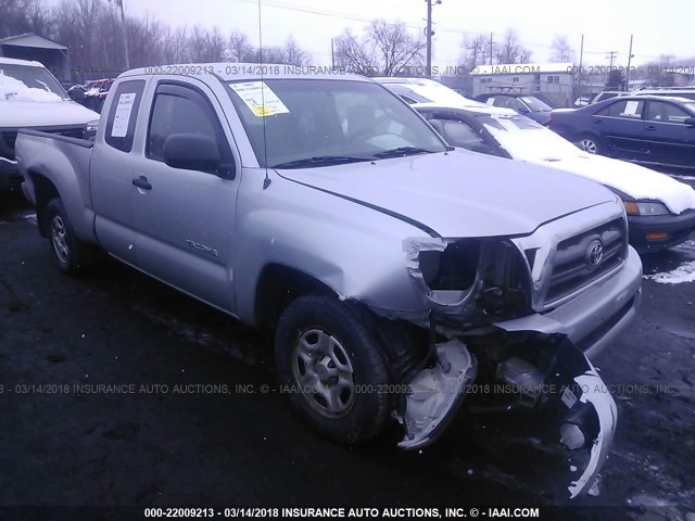 5TETX22N88Z588903 - 2008 TOYOTA TACOMA ACCESS CAB Silber Foto 1