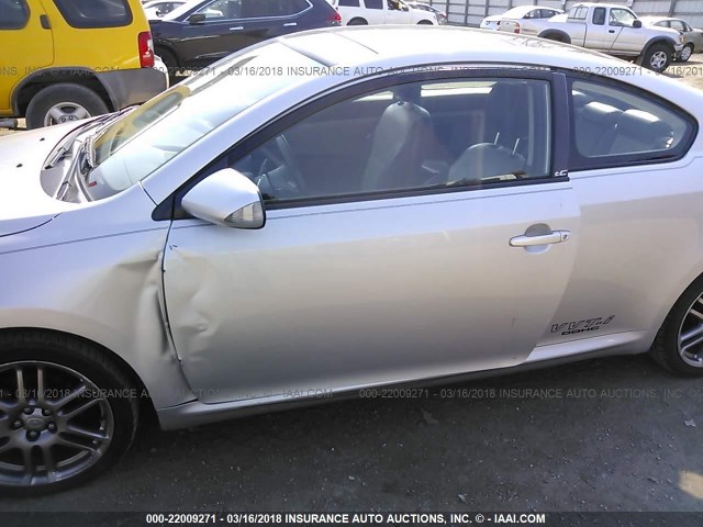 JTKDE3B71A0305502 - 2010 TOYOTA SCION TC 银色 照片 6