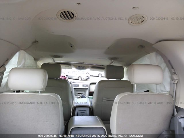 5LMFU27R54LJ16189 - 2004 LINCOLN NAVIGATOR MAROON photo 8