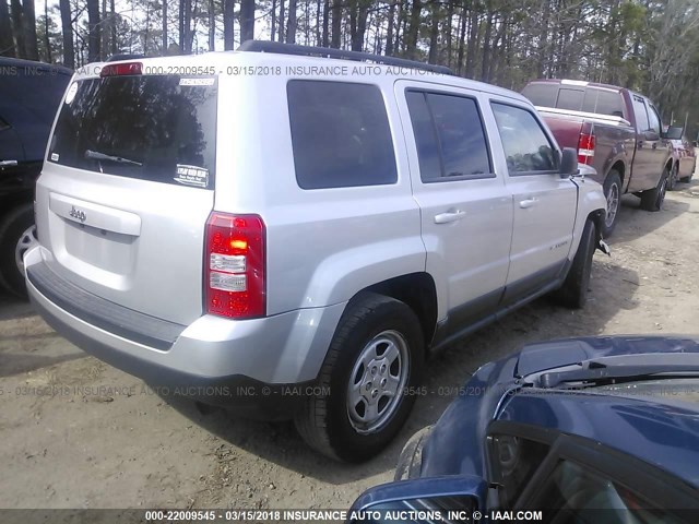 1J4NT1GA7BD228178 - 2011 JEEP PATRIOT SPORT SILVER photo 4