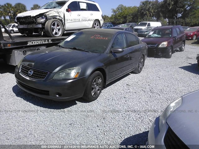 1N4AL11D35C952179 - 2005 NISSAN ALTIMA S/SL GRAY photo 2