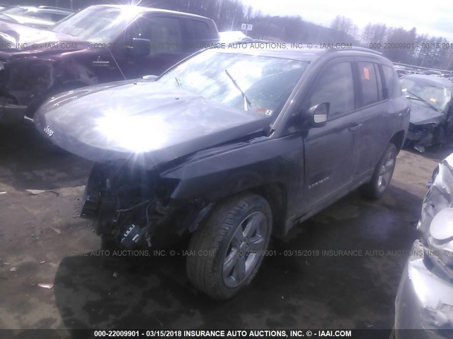 1C4NJDEB0FD258301 - 2015 JEEP COMPASS LATITUDE 灰色 照片 2