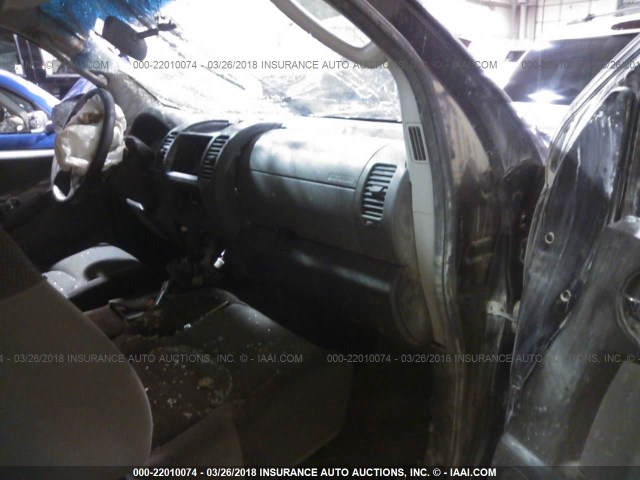 5N1AN08W56C512368 - 2006 NISSAN XTERRA OFF ROAD/S/SE BLACK photo 5