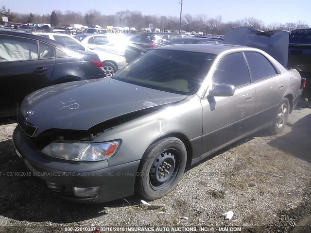 JT8BF28G2W5021155 - 1998 LEXUS ES 300 BEIGE photo 2