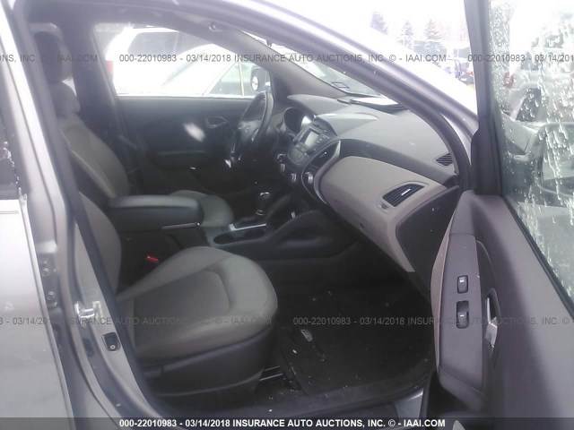 KM8JU3AG7EU797171 - 2014 HYUNDAI Tucson GLS/LIMITED/SE GRAY photo 5