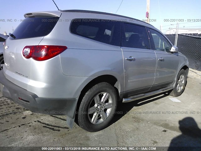 1GNKRJED3CJ346680 - 2012 CHEVROLET TRAVERSE LT SILVER photo 4