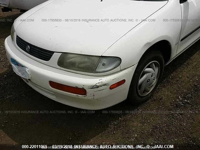 JM1BB1413T0358581 - 1996 MAZDA PROTEGE DX/LX/ES WHITE photo 6