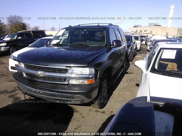 1GNEK13T85R238796 - 2005 CHEVROLET TAHOE K1500 GRAY photo 2