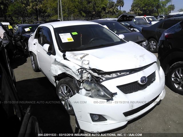 1NXBU4EEXAZ237934 - 2010 TOYOTA COROLLA S/LE/XLE WHITE photo 1