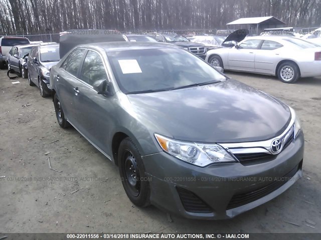 4T4BF1FK5ER348240 - 2014 TOYOTA CAMRY L/SE/LE/XLE GREEN photo 1