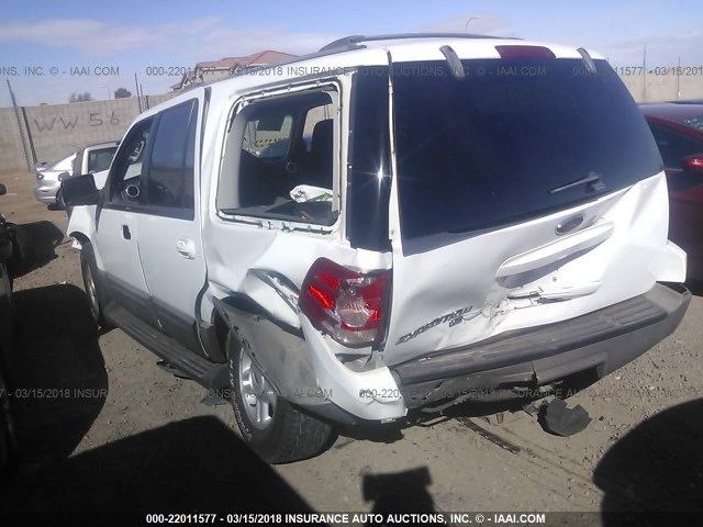 1FMPU15L43LC58273 - 2003 FORD EXPEDITION XLT WHITE photo 3