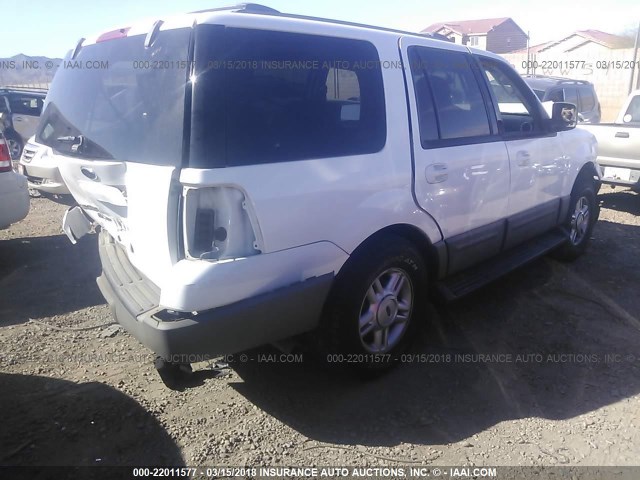 1FMPU15L43LC58273 - 2003 FORD EXPEDITION XLT WHITE photo 4