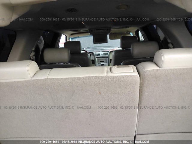 5LMFU27R84LJ08104 - 2004 LINCOLN NAVIGATOR 黑色 照片 8