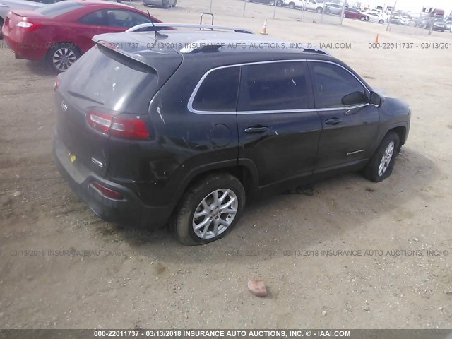 1C4PJLCS1FW560996 - 2015 JEEP CHEROKEE LATITUDE BLACK photo 4