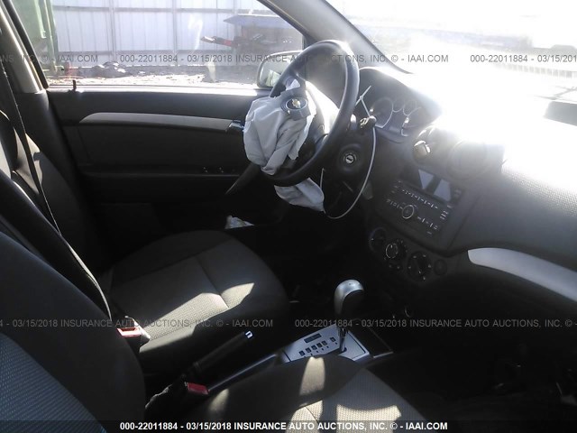 KL1TD5DE3BB194770 - 2011 CHEVROLET AVEO LS/LT 银色 照片 5