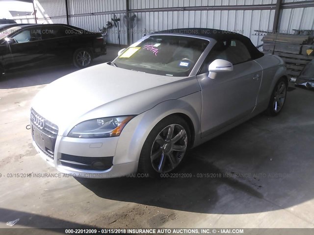 TRURD38J481003635 - 2008 AUDI TT 3.2 QUATTRO SILVER photo 2