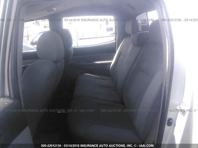 5TELU42N76Z170401 - 2006 TOYOTA TACOMA DOUBLE CAB ვერცხლისფერი ფოტო 8