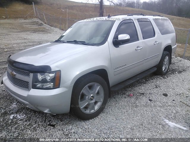 1GNUKKE34AR176712 - 2010 CHEVROLET SUBURBAN K1500 LTZ SILVER photo 2