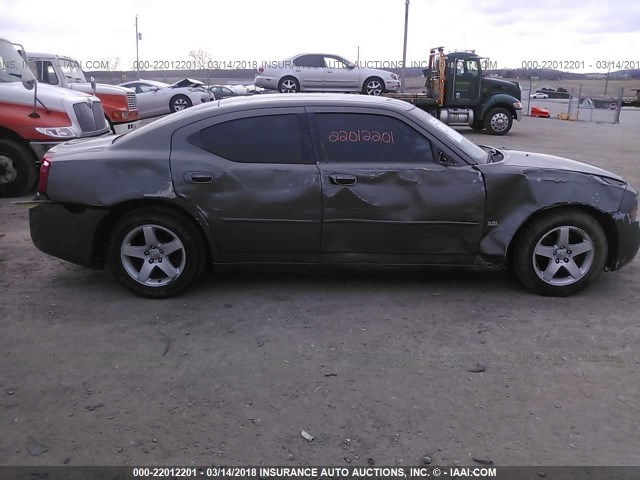 2B3CA3CV4AH237009 - 2010 DODGE CHARGER SXT GRAY photo 6