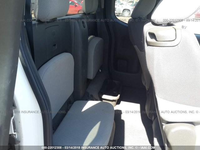 5Z62D0CT5BC425154 - 2011 SUZUKI EQUATOR SPORT WHITE photo 8